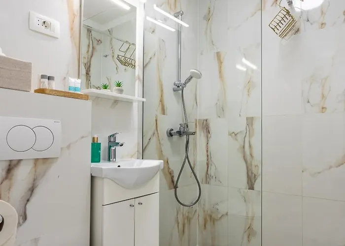 아파트 Spacious Mank3 - New 2026 - *